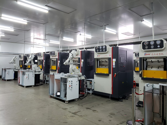 談?wù)劸烤故裁词歉邏撼尚蜋C，不懂得進來看看